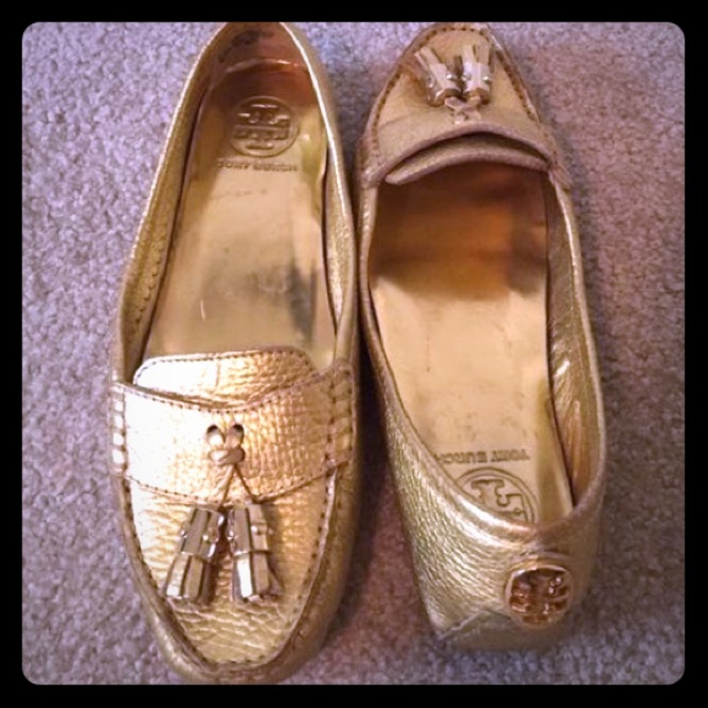 Tory Burch Lawrence gold tasseled loafers